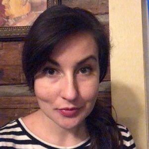 Meet your Posher, Abby